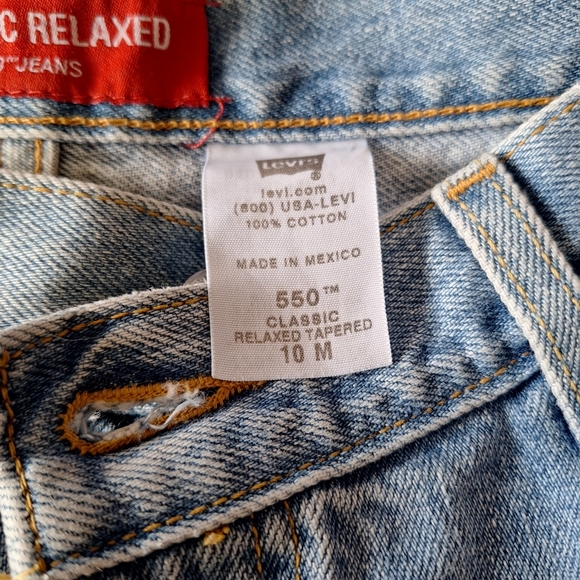 Levi's 550 Classic Relaxed Tapered Leg Jean - Picture 6 of 10